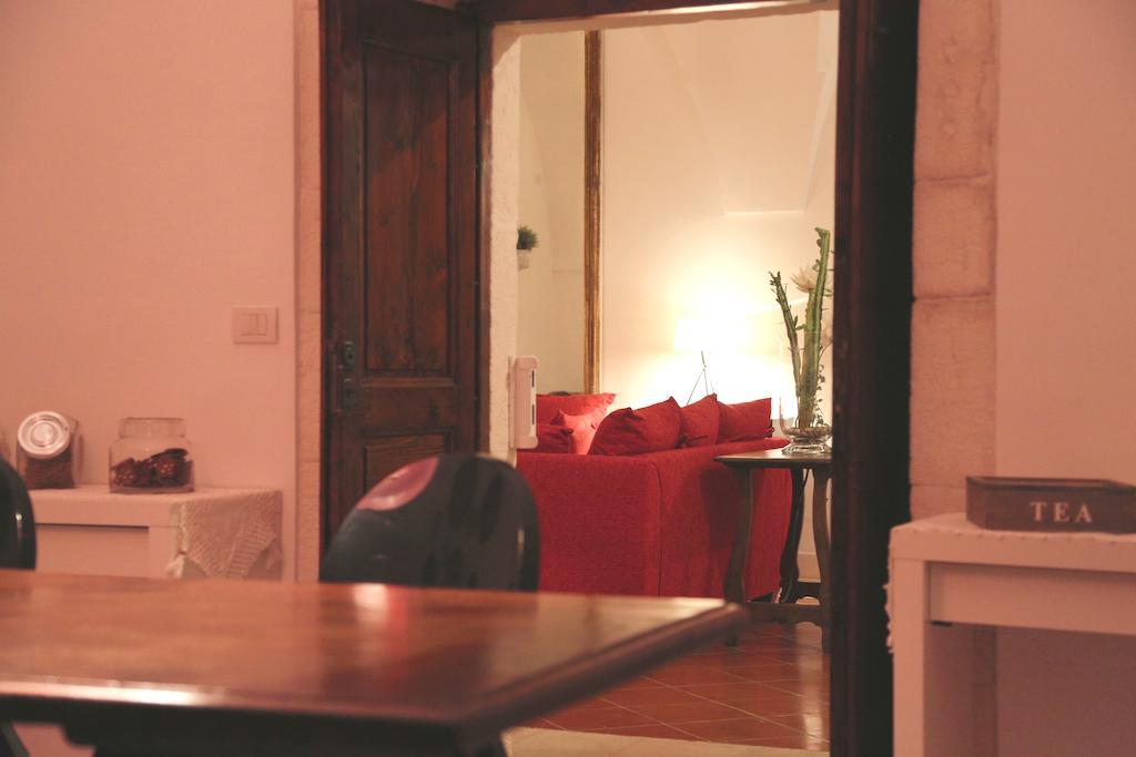 Casa D'Autore ออสตูนี ภายนอก รูปภาพ
